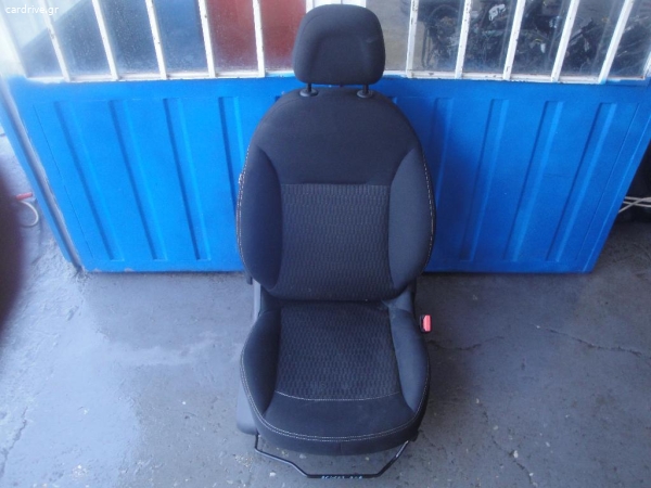 Καθίσματα εμπρός οδηγού συνοδηγού peugeot 208 2008-2017